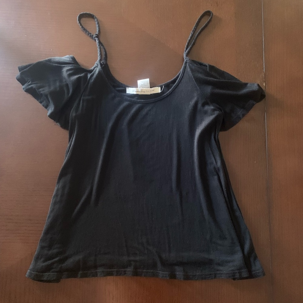 Black Shirt with cutout sleeves